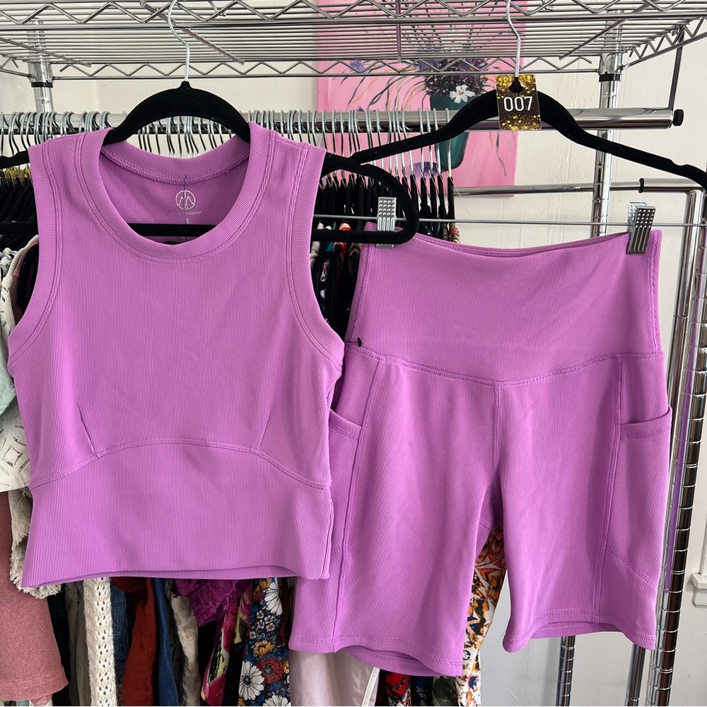 Purple Sleeveless Fitted Crop Tank Top